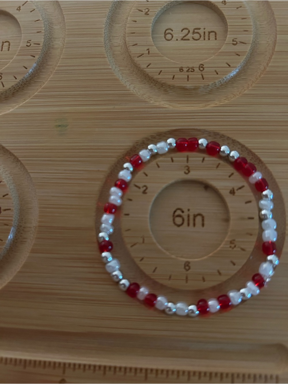 DW Home Red and White Beaded Bracelet size 6in